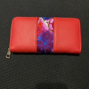 Red wallet with flowers